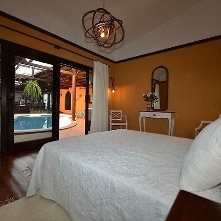 Villa Spa Las Tinajas Triquivijate Exterior photo